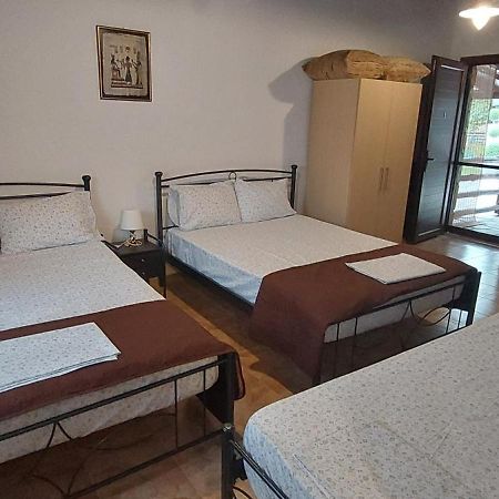 Dimitris' Villas - Villa 3 오르모스 파나기아스 외부 사진